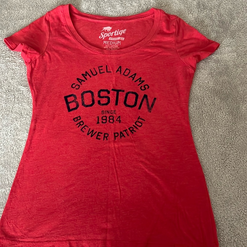 Women’s Samuel Adams brewery tee